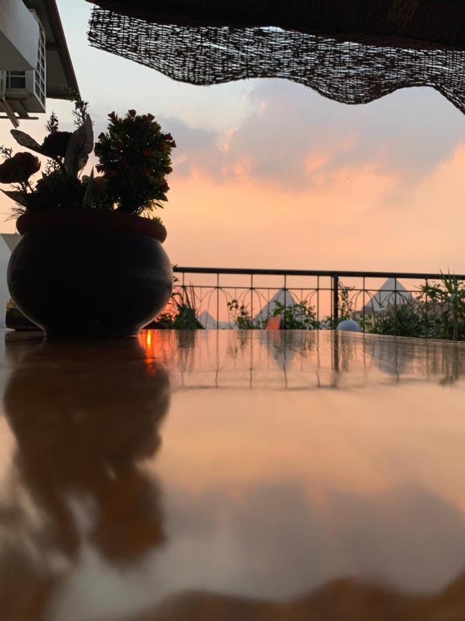Draz Pyramids View Bed & Breakfast Kafrat al Jabal Exterior photo