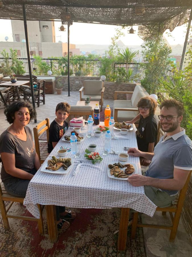 Draz Pyramids View Bed & Breakfast Kafrat al Jabal Exterior photo